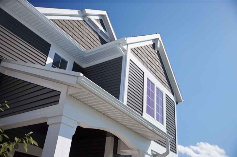 Expert siding installation and repair in Montgomery Village MD